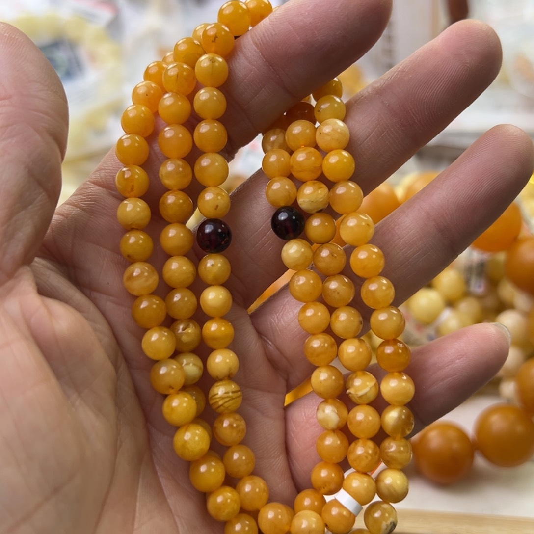 琥珀珠宝奇石未镶嵌