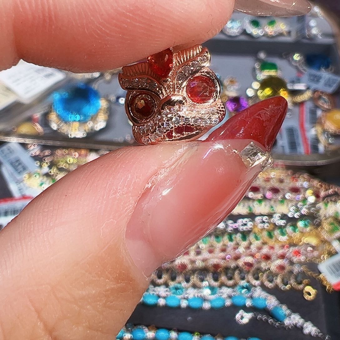 银S925镶嵌珠宝奇石彩色蓝宝石