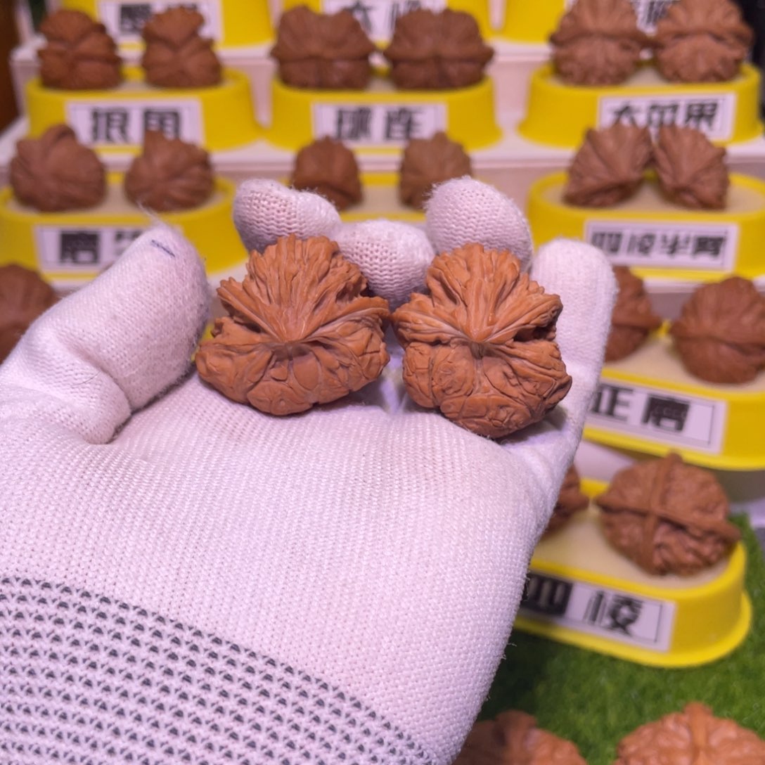 把件桃核四座楼飞蛇