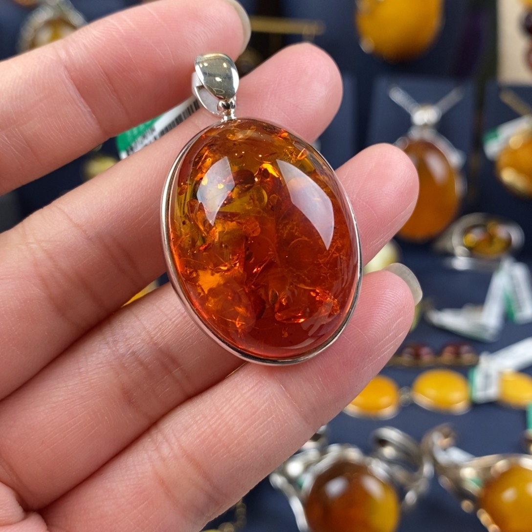 琥珀颈饰银S925镀金镶嵌