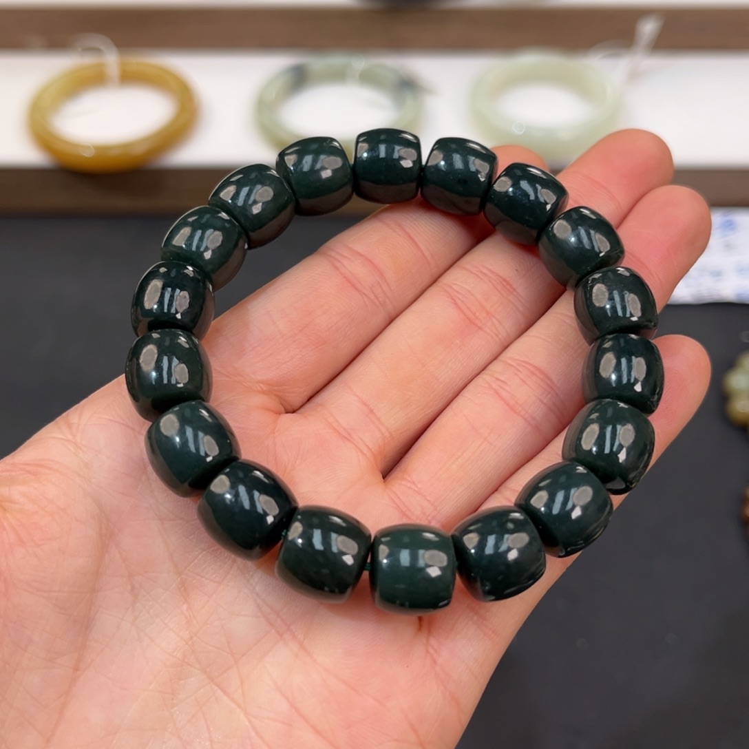 和田玉未镶嵌手镯且末瓷蓝