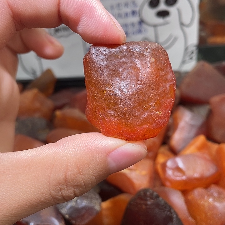 裸石琥珀未镶嵌金珀海漂吊坠