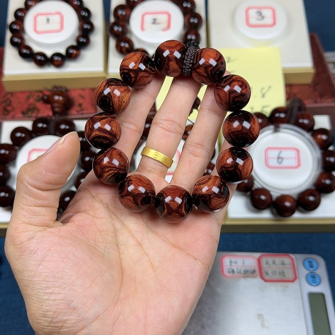 y***u花梨木类黄花梨2.0