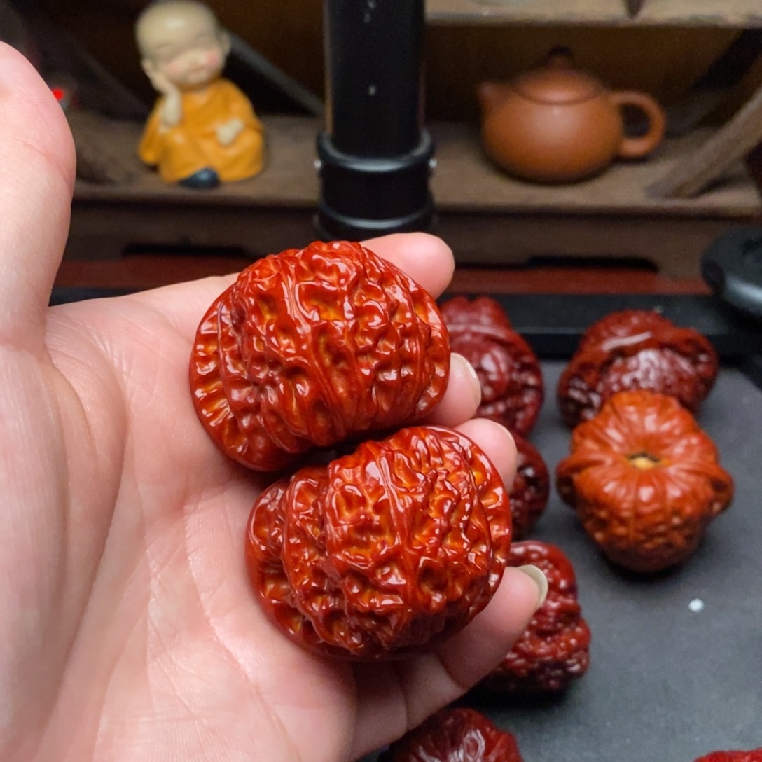 吊坠文玩核桃?*尘42白狮子