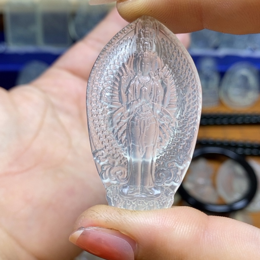 【闪购商品】蛇纹石玉未镶嵌颈饰