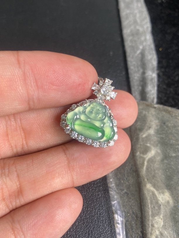 天然A货佛公吊坠