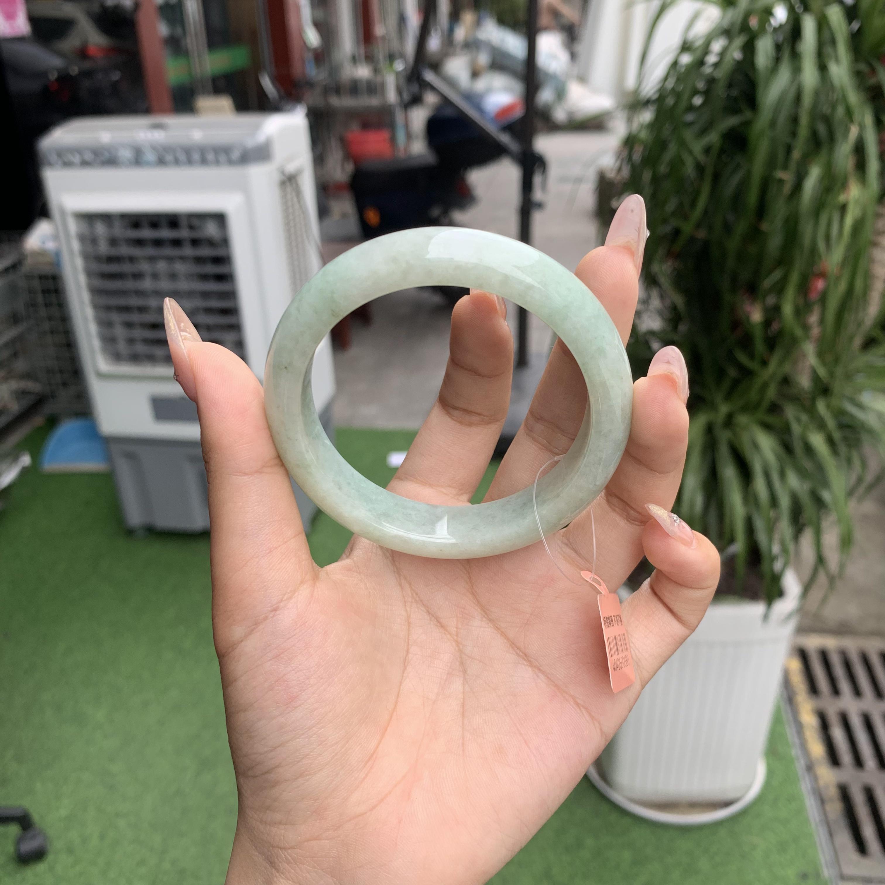 翡乘山翠天然A货缅甸翡翠  56正圈满圈带色 果绿色带水头 0680