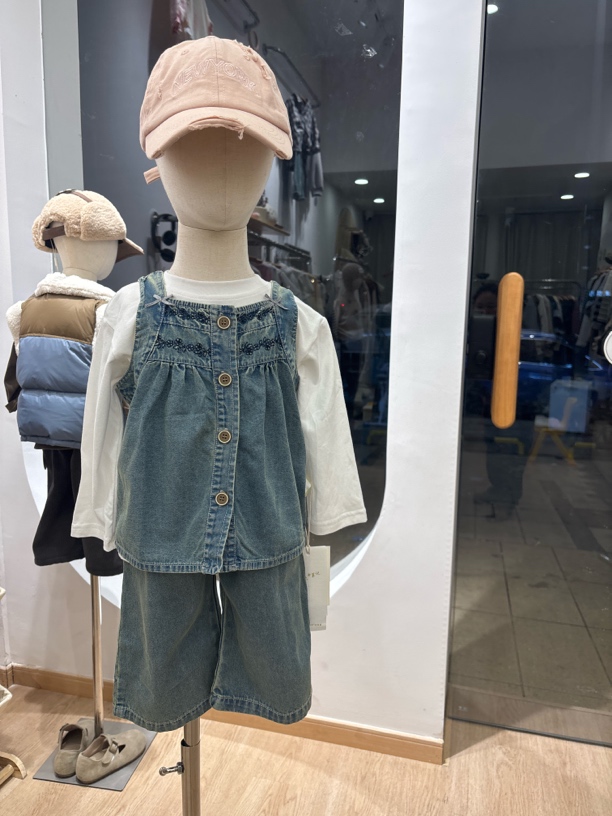 女童牛仔吊带套装（子草记）