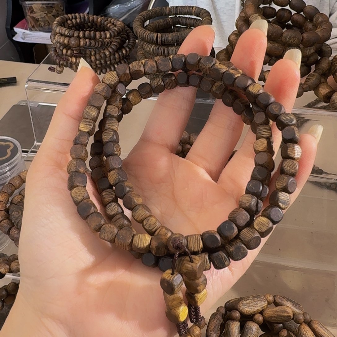 沉香手串奇楠沉香0.6方珠99沉多圈