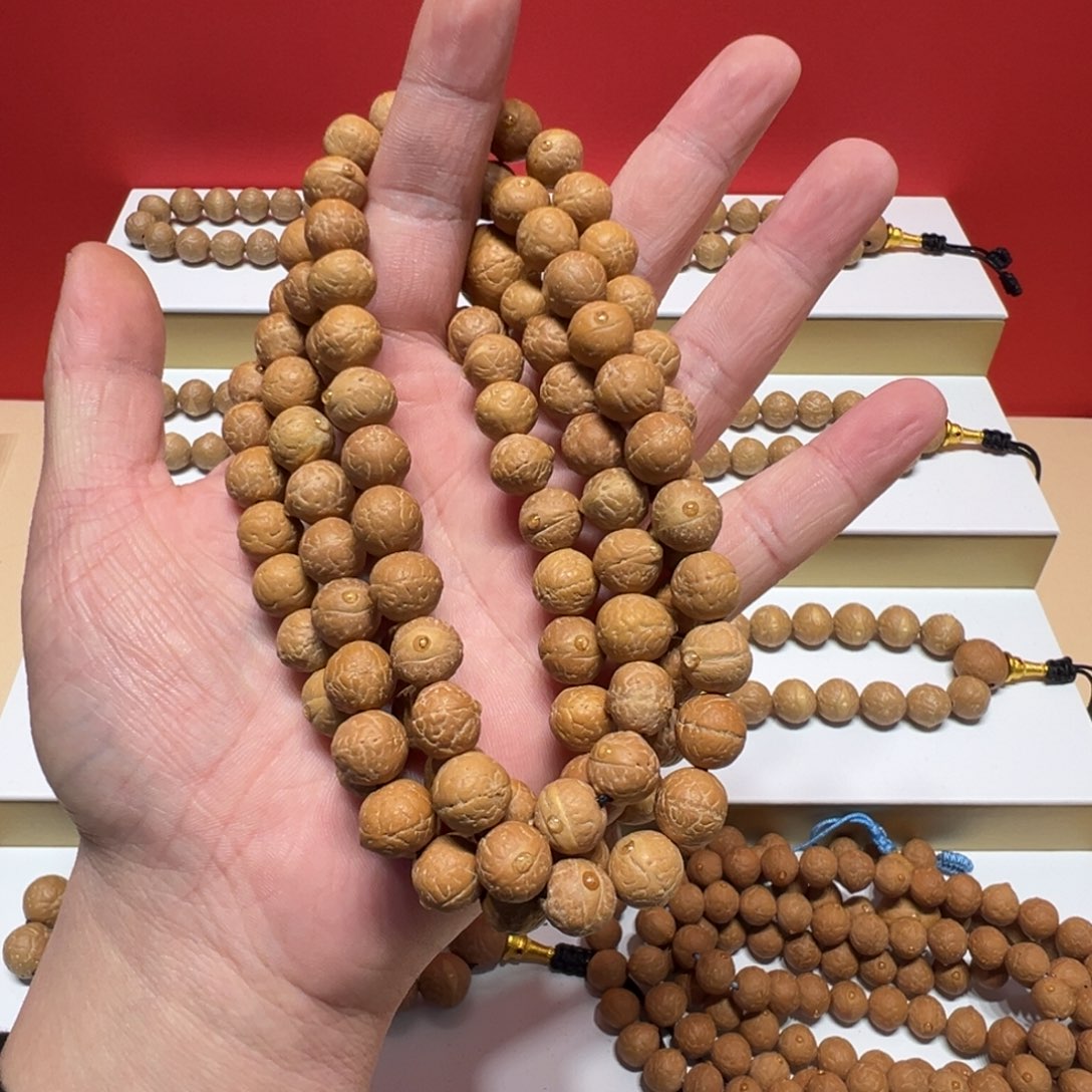 熊***哥凤眼菩提手串10mm凤眼菩提108颗
