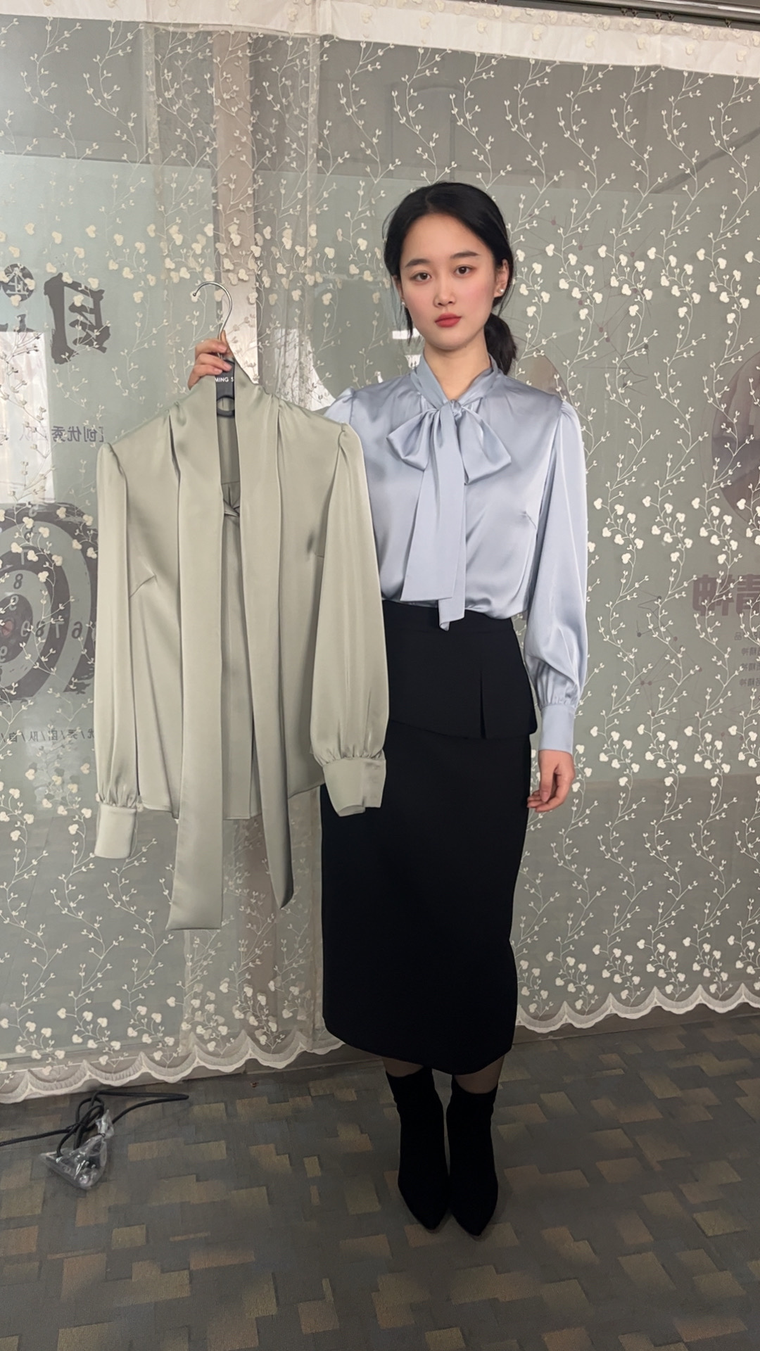 四姐家 新款2色百搭气质长袖系带衬衫