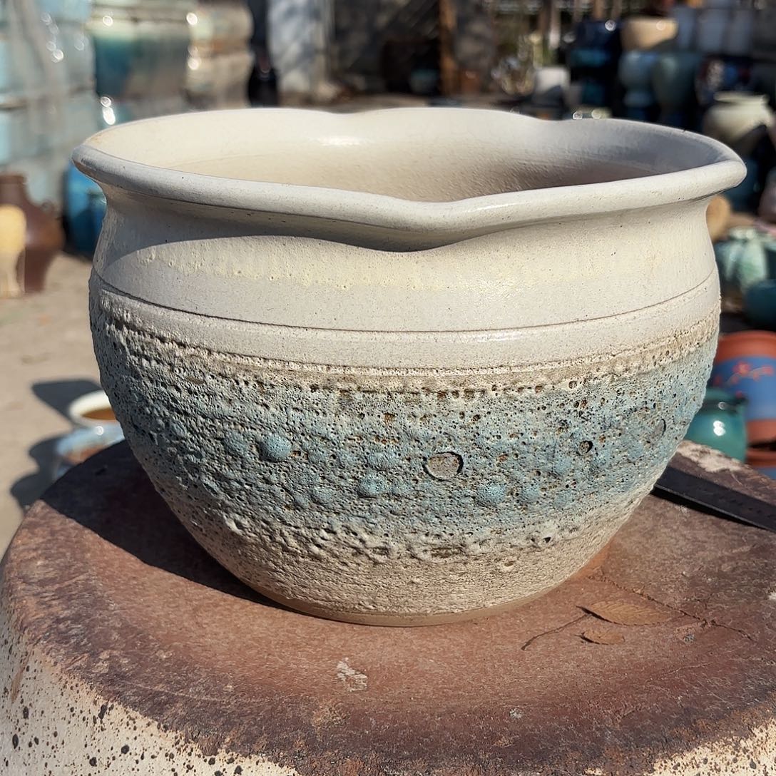 高度18厘米口径25厘米