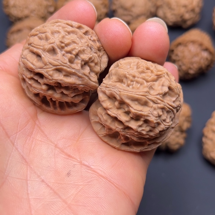 文玩核桃吊坠苹果36