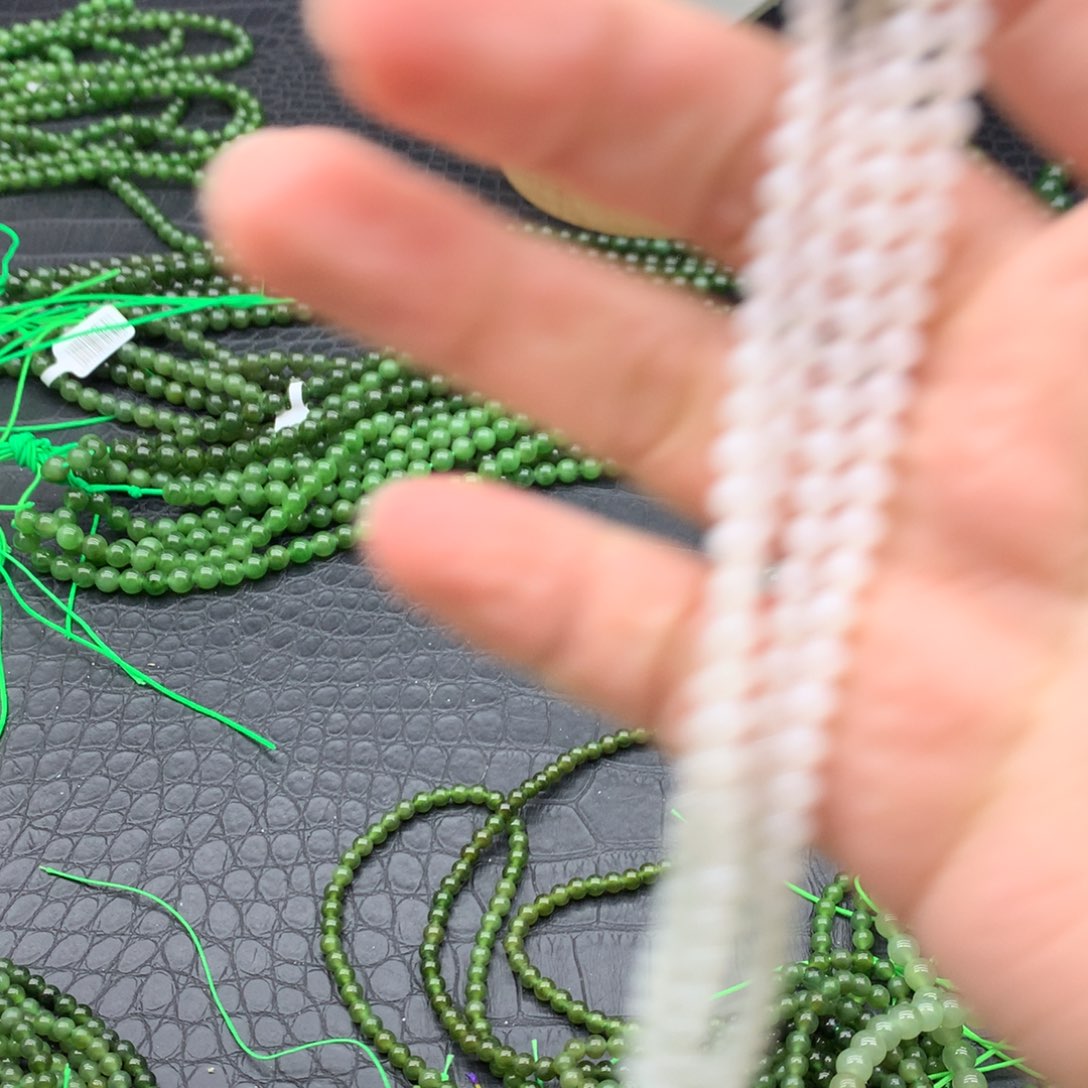 和田玉未镶嵌手链4