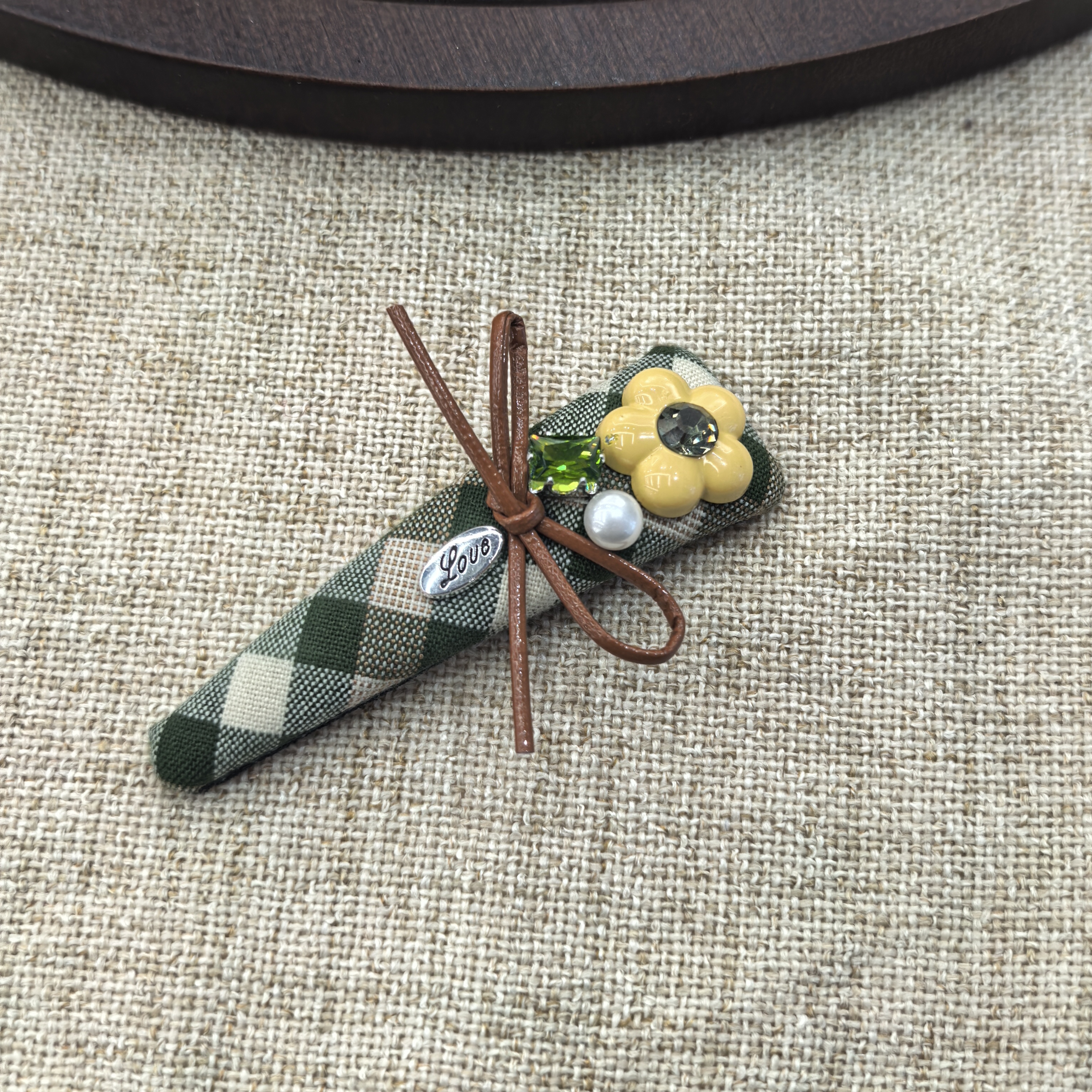 D457绿色格子小花朵蝴蝶结闪闪掰掰夹