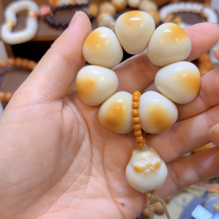 星月菩提手串象牙果糖心蛋手捻仓鼠