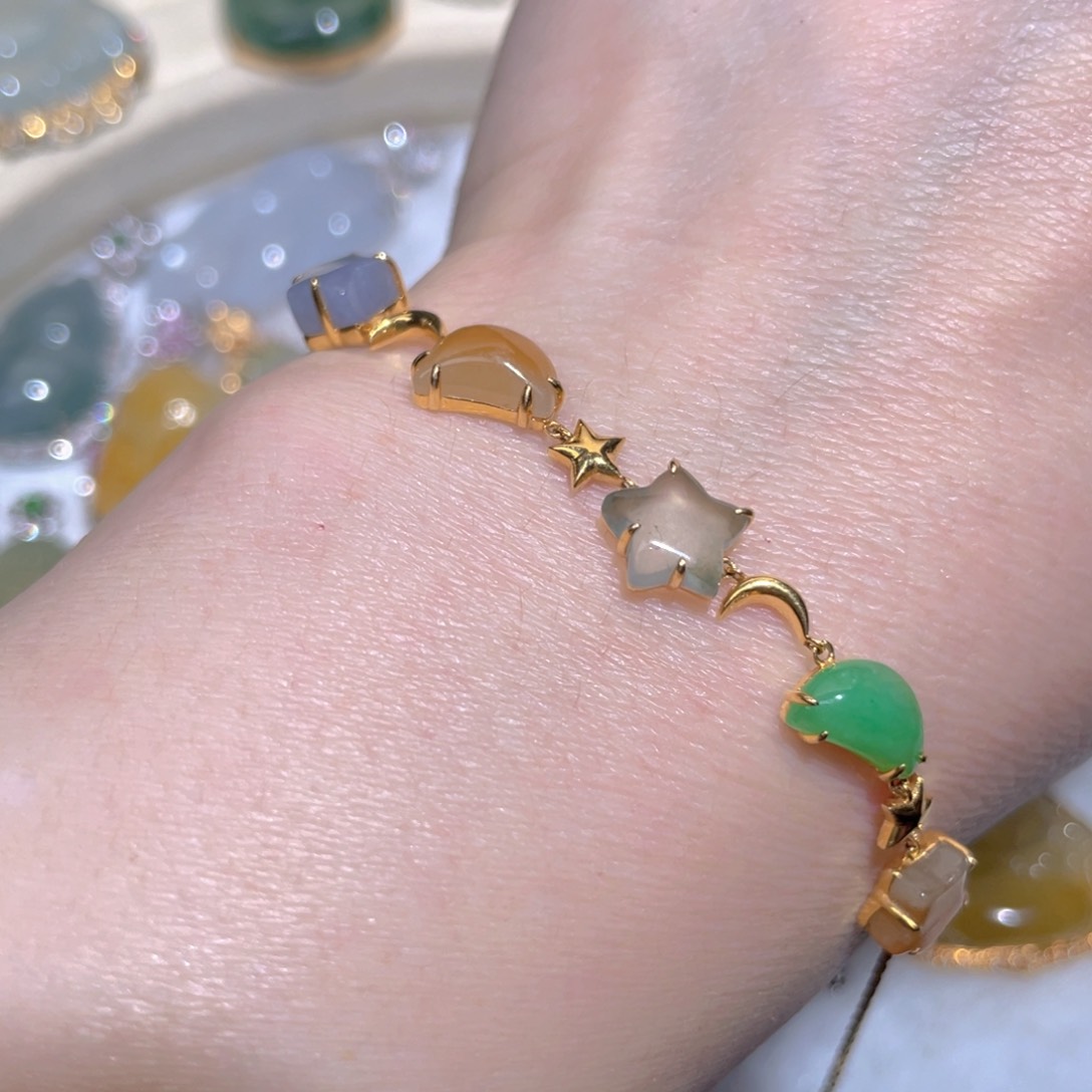 翡翠颈饰18K金镶嵌翡翠