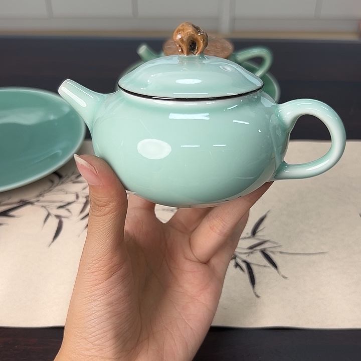 龙泉云间青瓷小米茶器