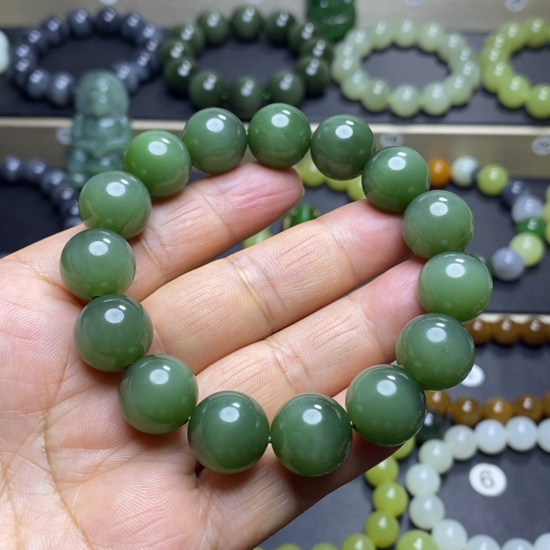 和田玉未镶嵌手链