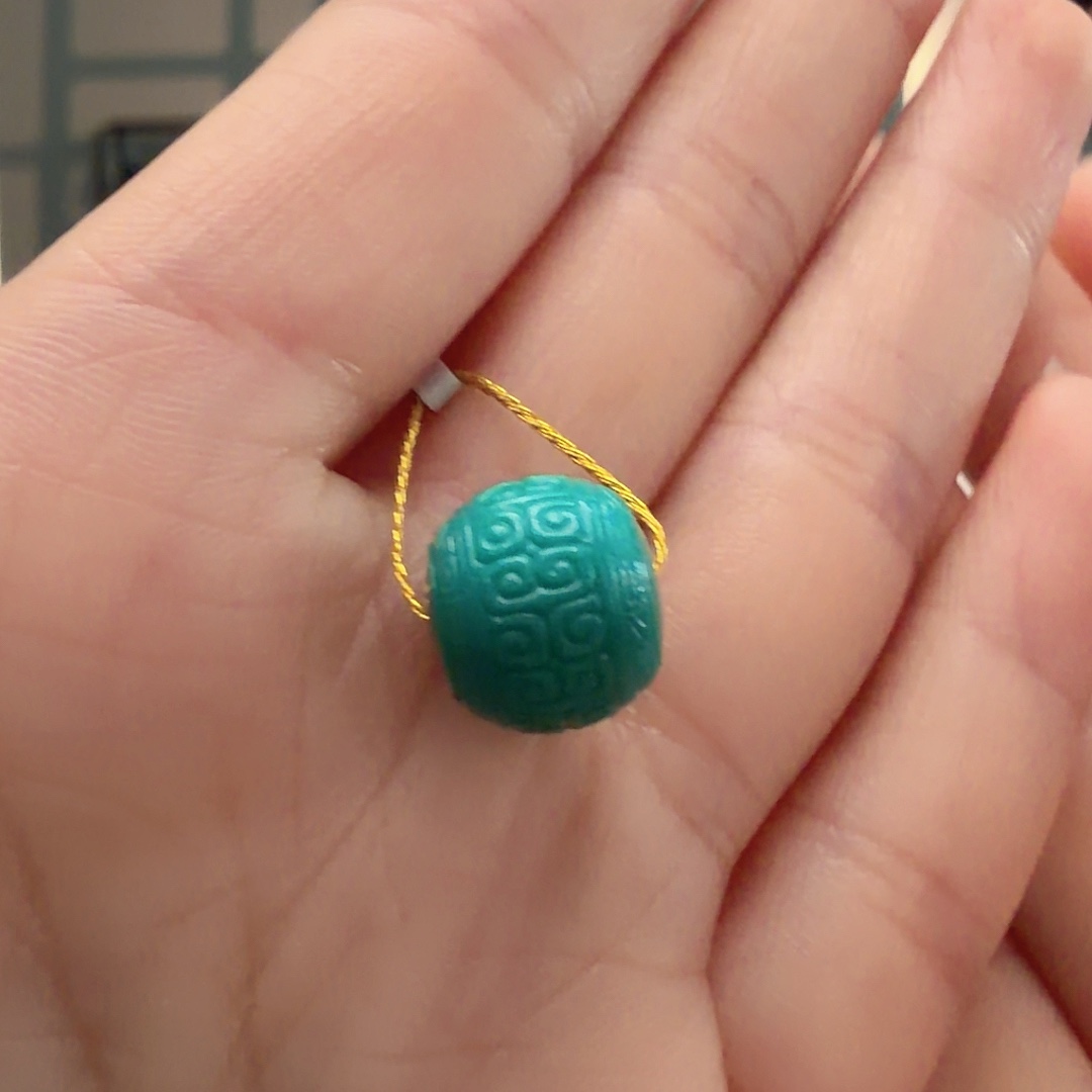 绿松石未镶嵌颈饰