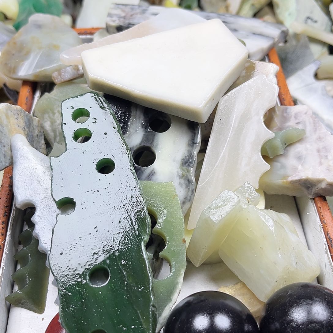 颈饰未镶嵌和田玉用****6