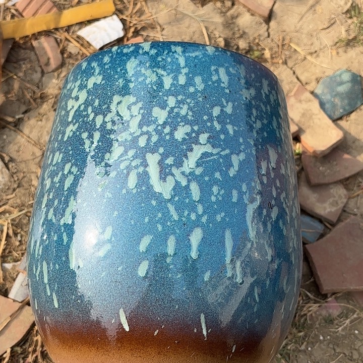 正品紫砂口18高22瑕疵。。。。