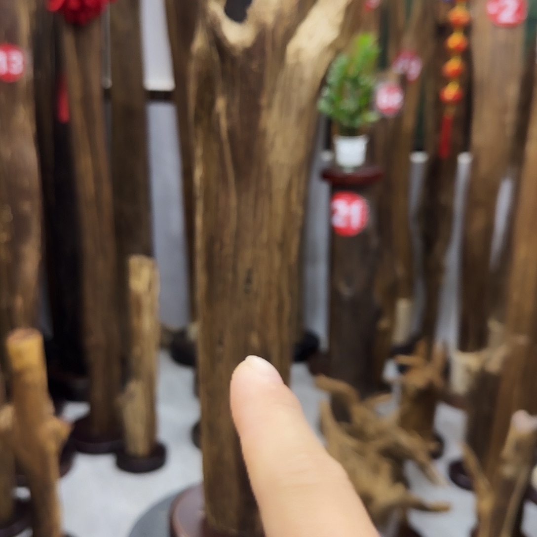 沉香摆件?****?沉香摆件