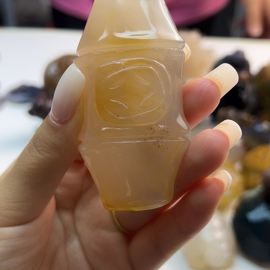 玛瑙/玉髓未镶嵌颈饰