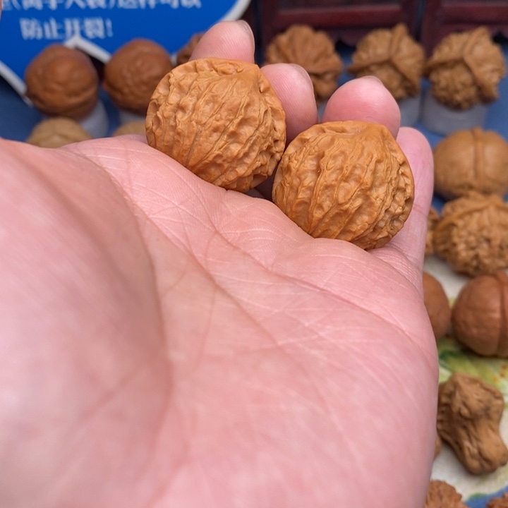 文玩核桃把件小官帽