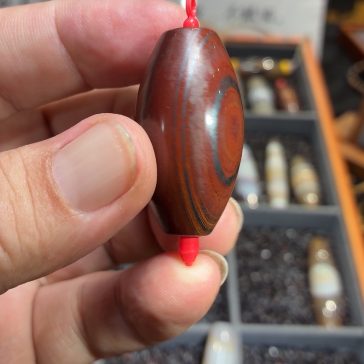 黑***部玛瑙/玉髓散珠052