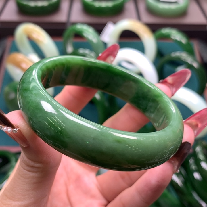 未镶嵌手镯和田玉（碧玉）5757