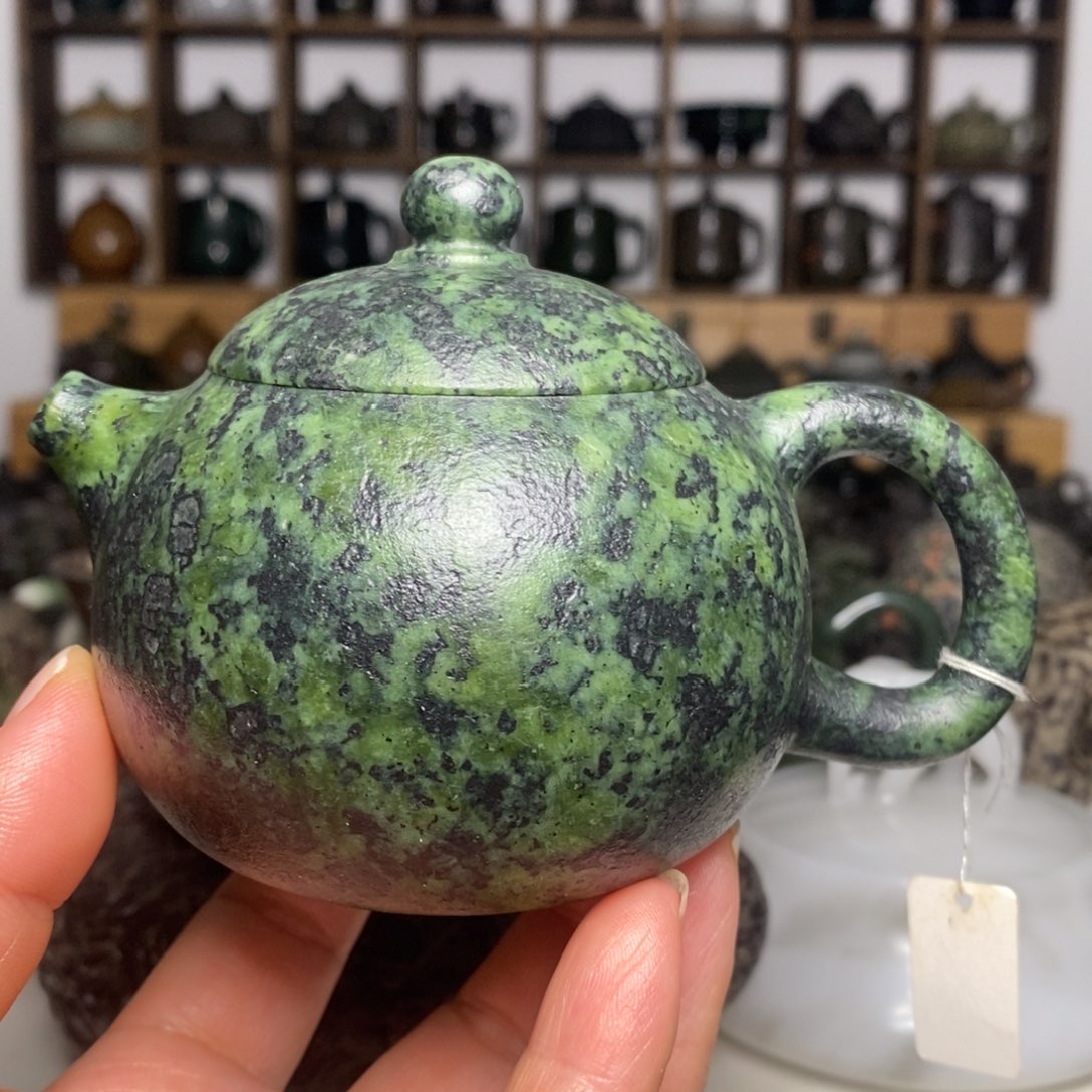 藏玉药王石高品西施壶200cc