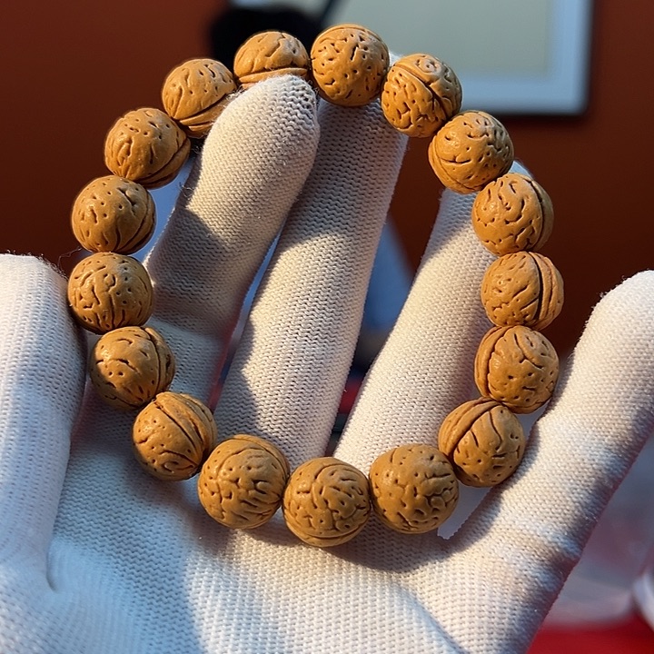 文玩核桃手串a05 （尺寸误差0.5之间）