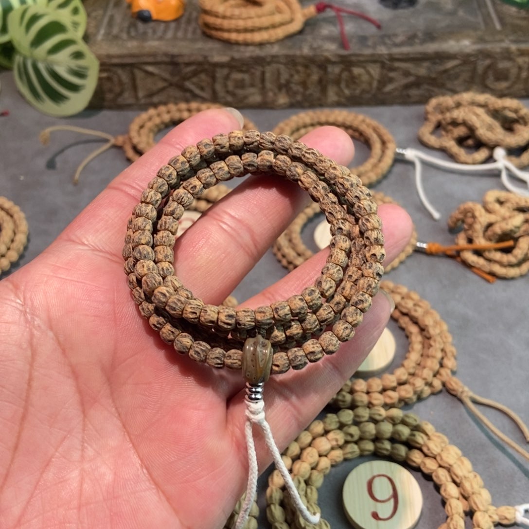 柏香籽/百香籽吊坠