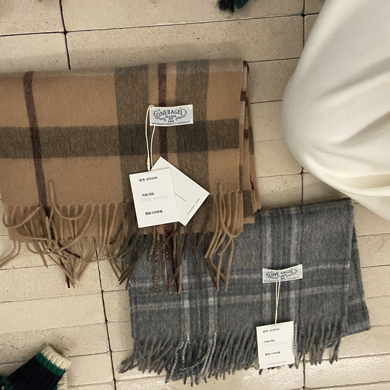 100羊毛格子围巾MY-256606