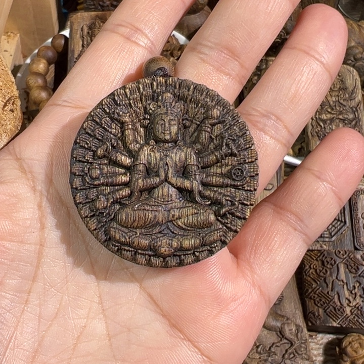 S***S沉香碎屑沉香绿棋楠沉香雕刻牌