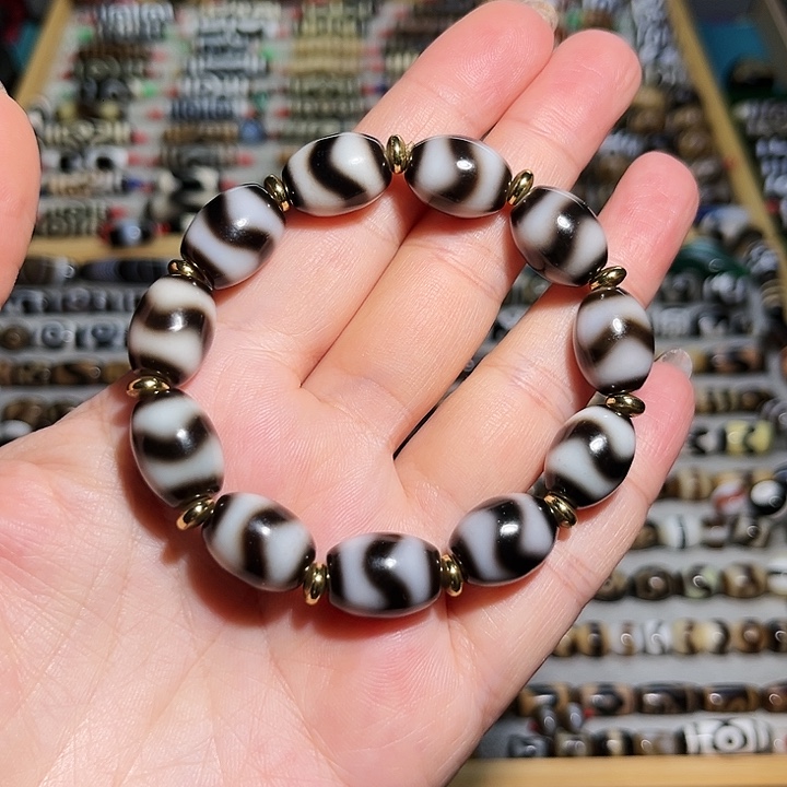 玛瑙/玉髓合金颈饰