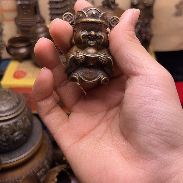 精美铜器点击下单