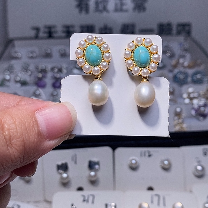 淡水珍珠银S925镶嵌耳饰