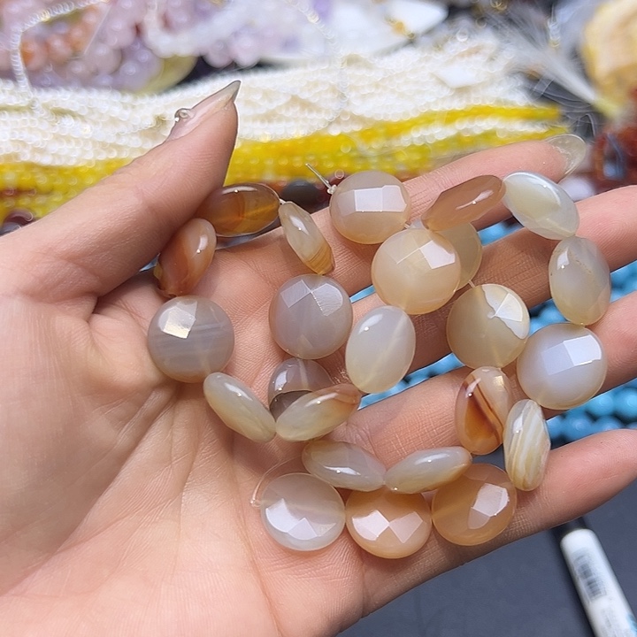 玛瑙/玉髓未镶嵌珠宝半成品T309 17m天然玛瑙圆饼一条