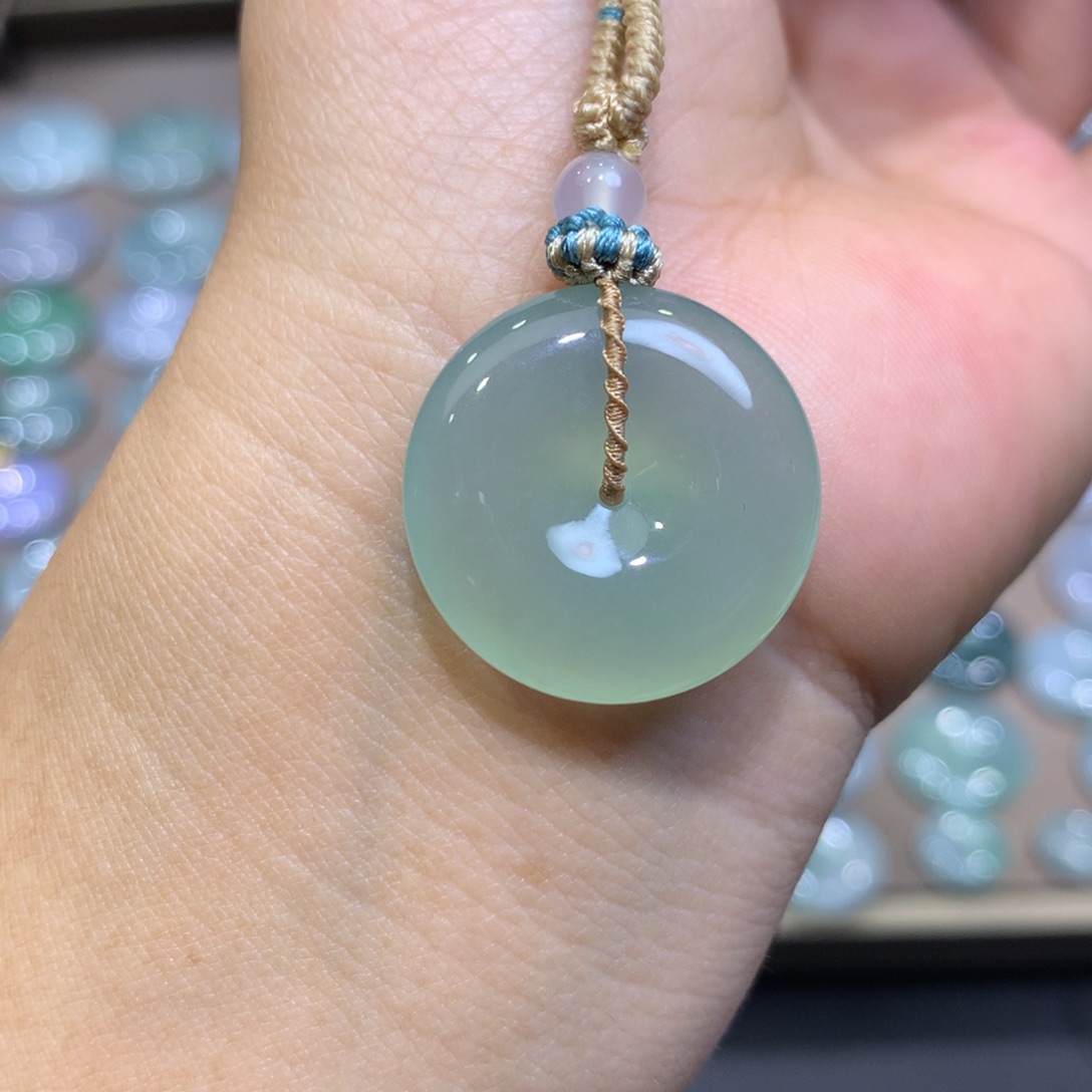 翡翠未镶嵌颈饰平安扣22.7*5.6