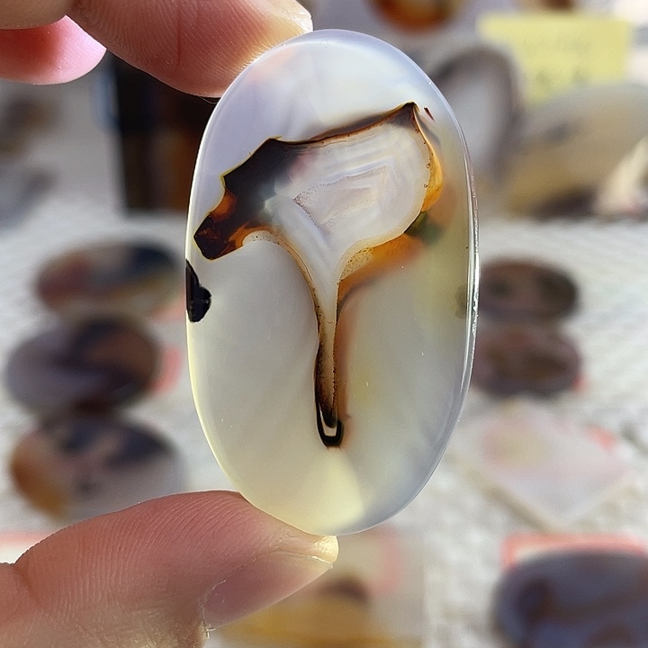 玛瑙/玉髓未镶嵌颈饰