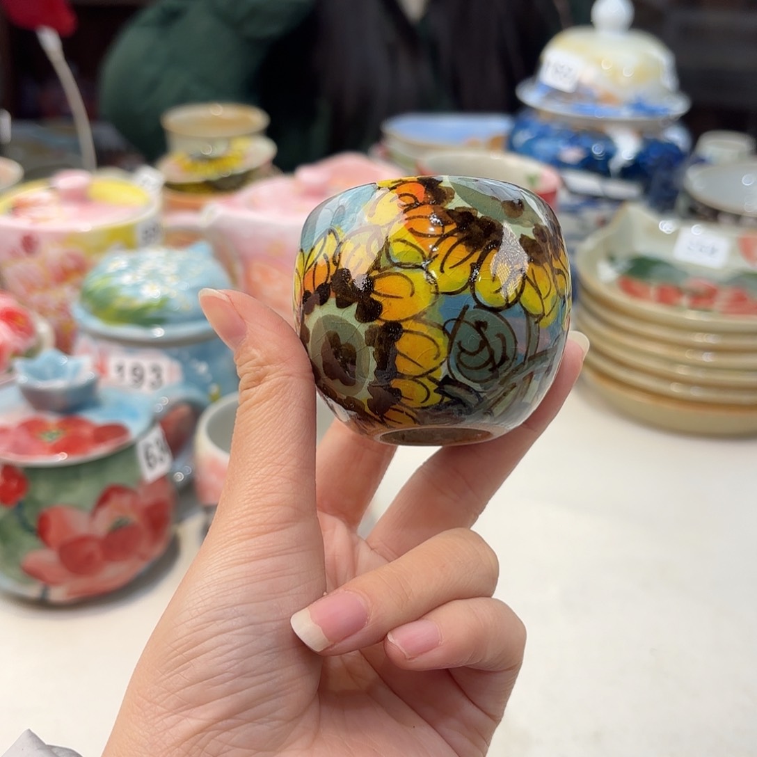 瓷片兔兔好可爱呀打