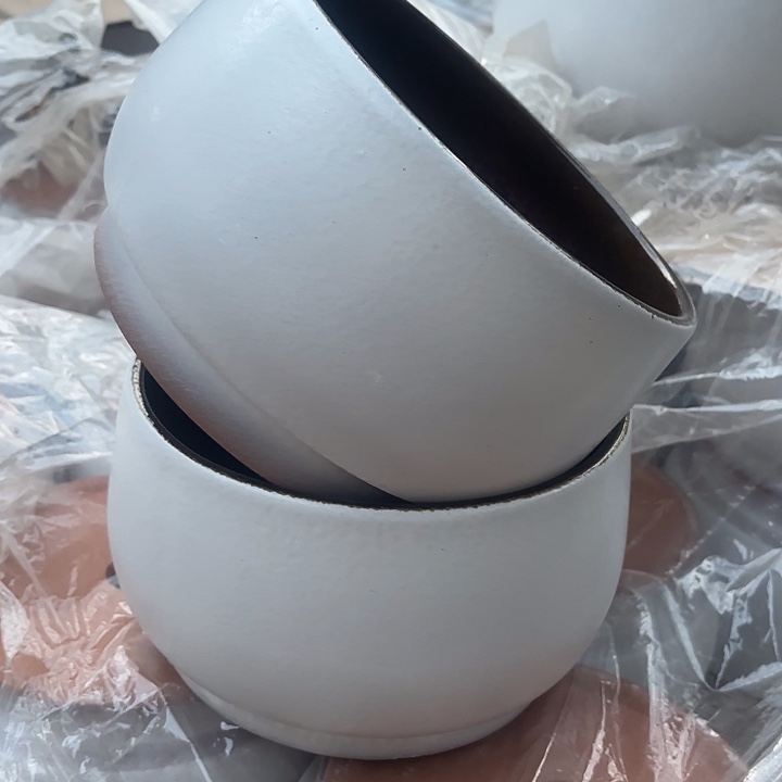 紫砂茶碗白蛋壳两个20*14