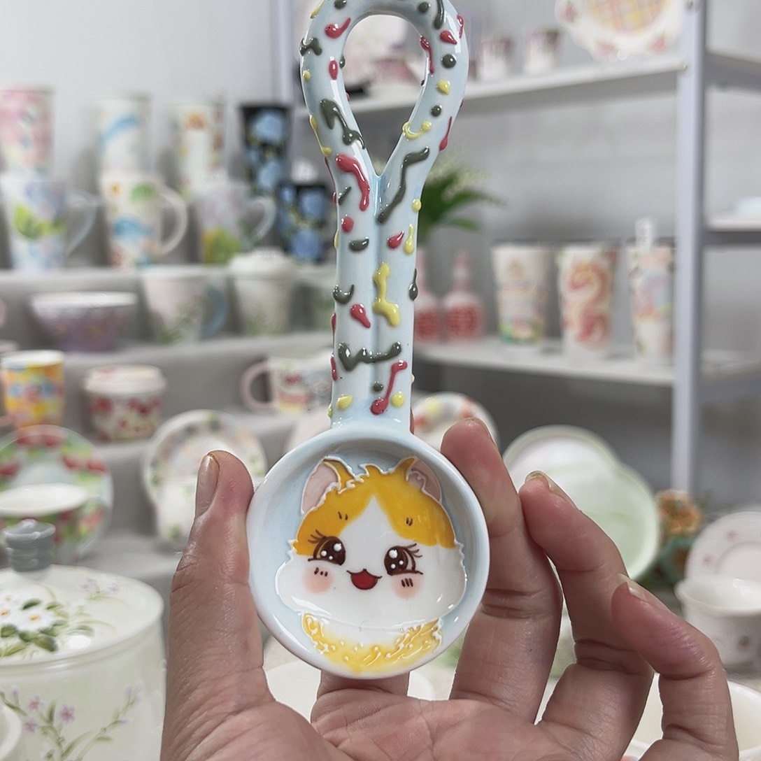 手绘高温釉下彩陶瓷