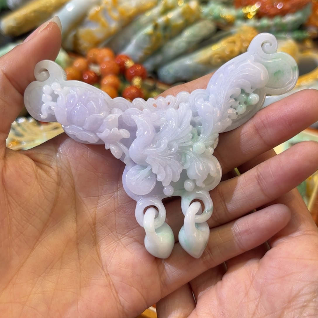 翡翠颈饰未镶嵌待编款