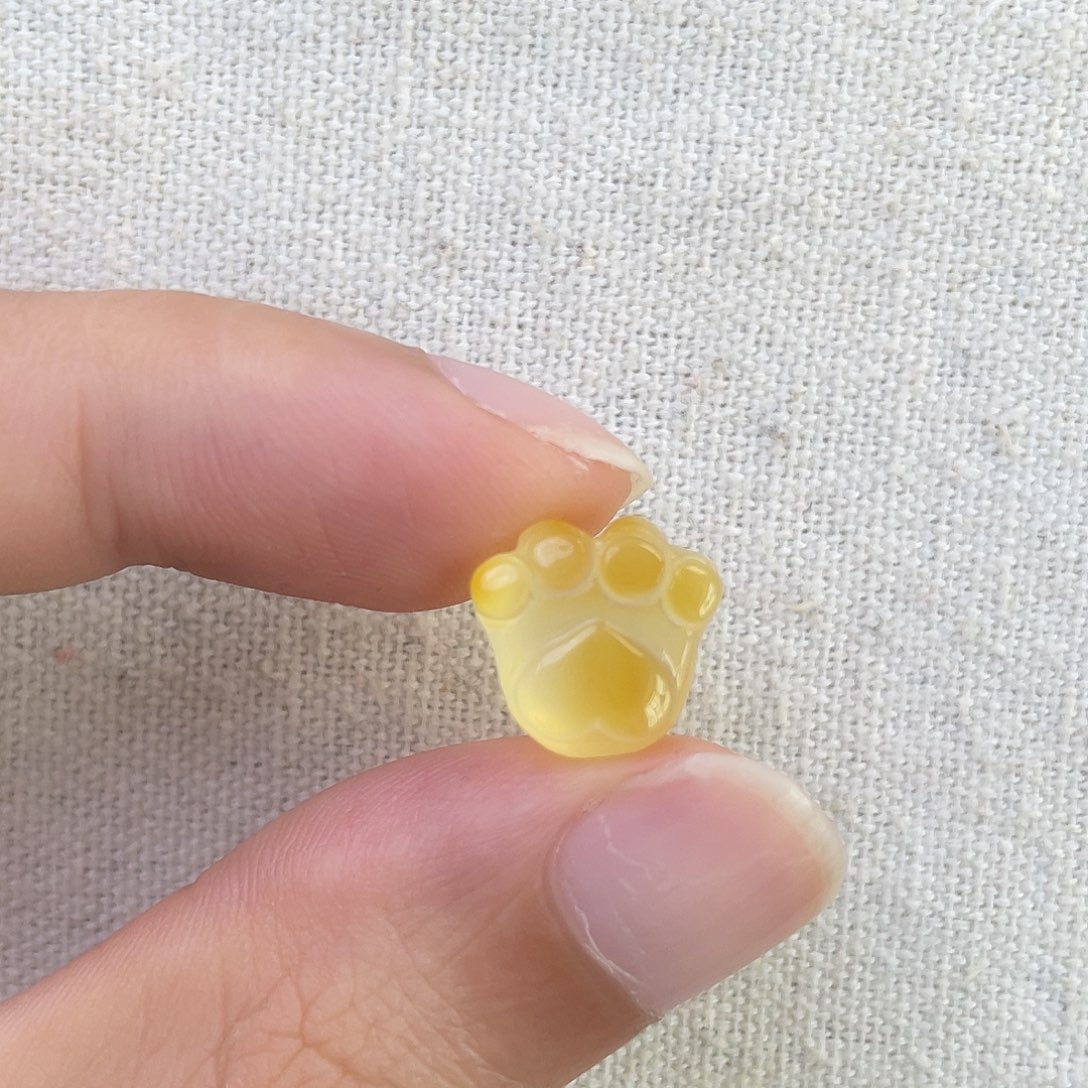 五***吃琥珀未镶嵌珠宝奇石