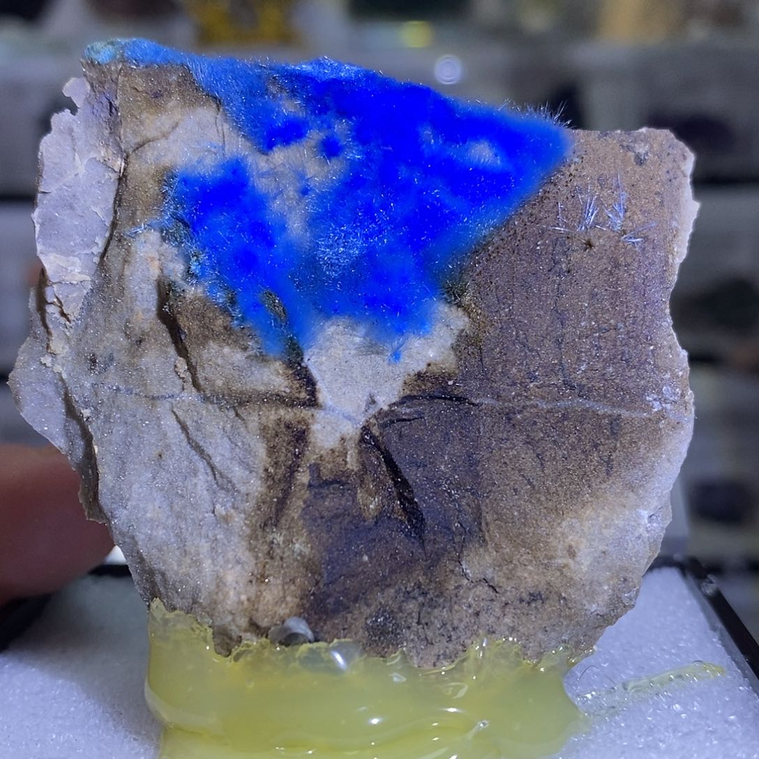 紫砂贵州蓝色绒铜矿