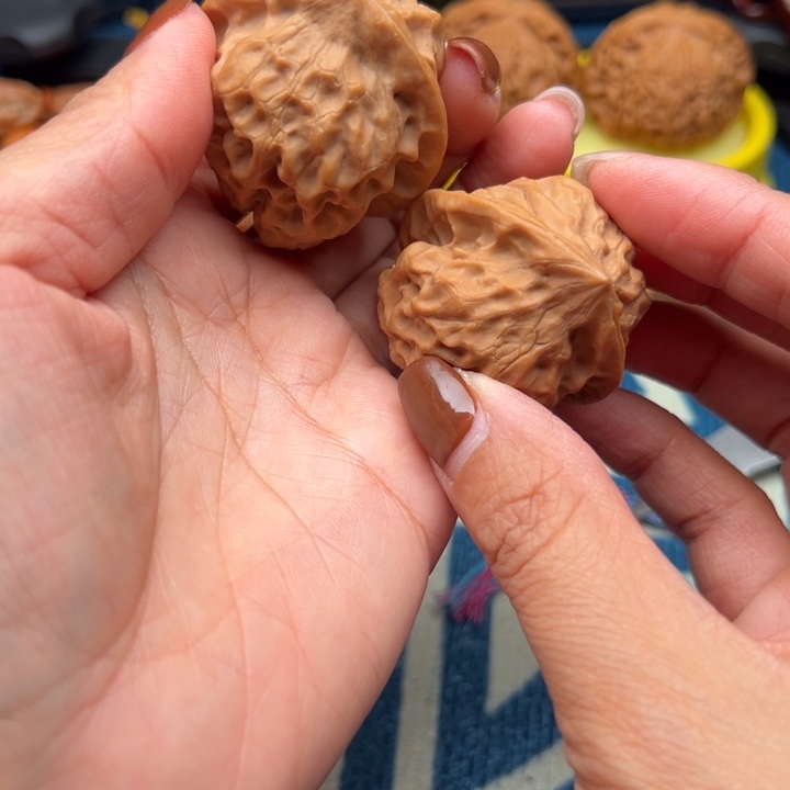 ～***～吊坠桃核文玩核桃蛤蟆眼