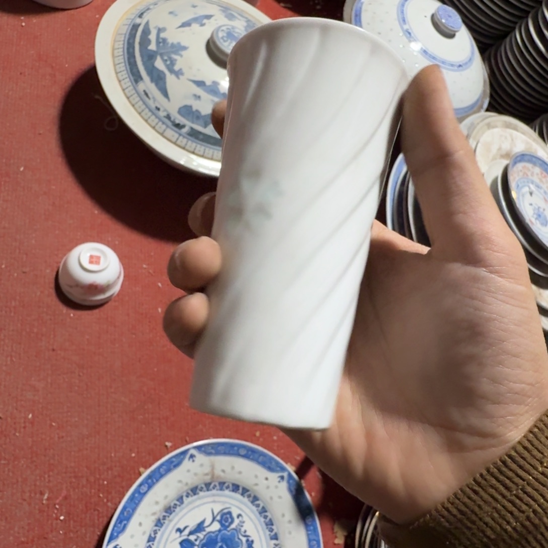 景德镇的陶瓷瓷器